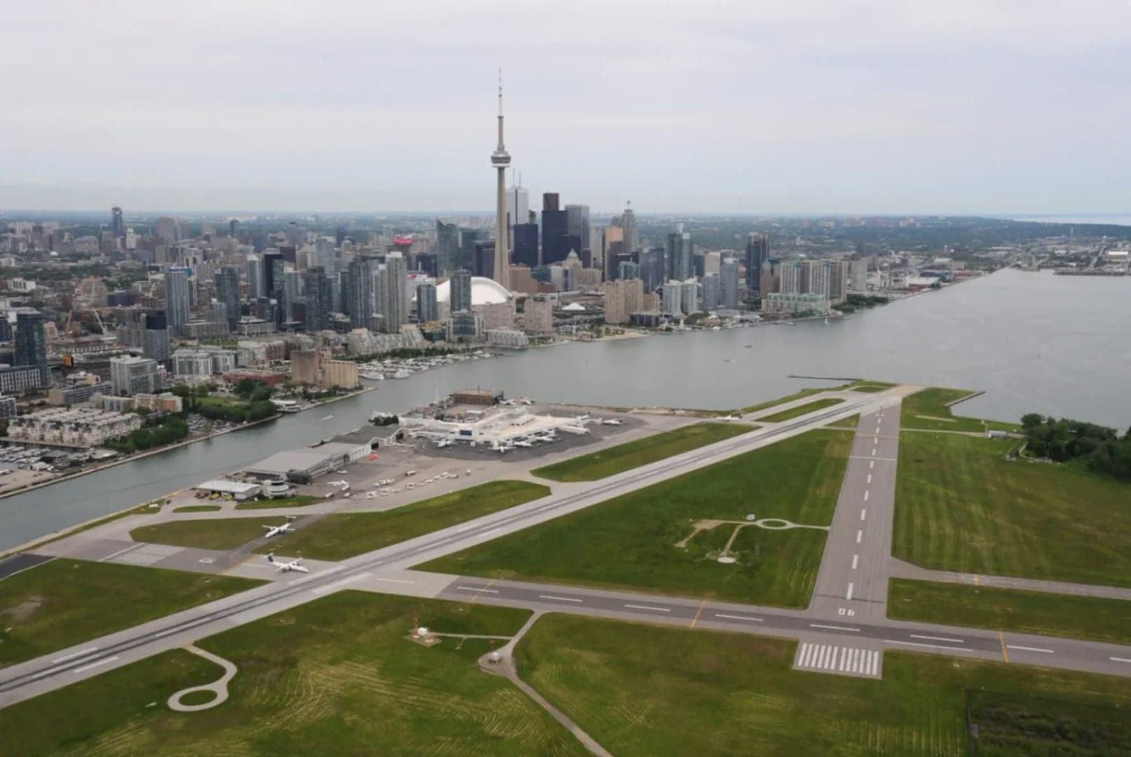 Ottawa Released a Toronto Island Airport Survey – Questions Aren’t What They Seem